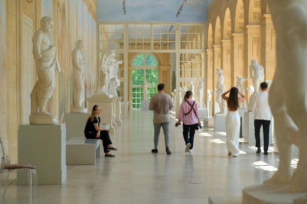 L'Évolution de la Sculpture Classique : Un Voyage de l'Antiquité à l'Époque Moderne